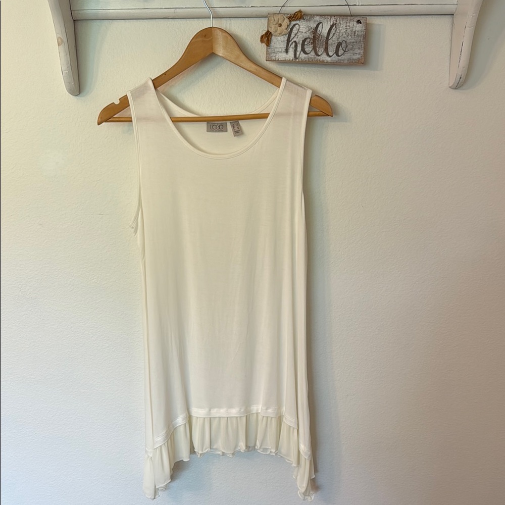 🌻 Women's Cream Sleeveless Top with Bottom Ruffle
